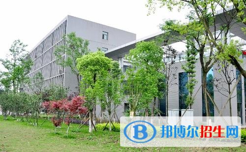 重庆水利电力职业技术学院五年制大专2019年招生办联系电话