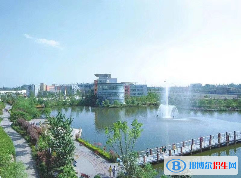 成都中职类学校的排名