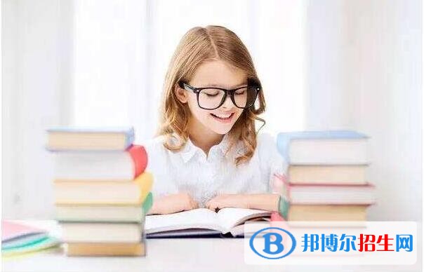 湖南中专学校里面都有哪些专业
