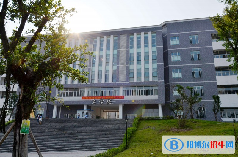 重庆建筑工程职业学院招生要求，资助情况