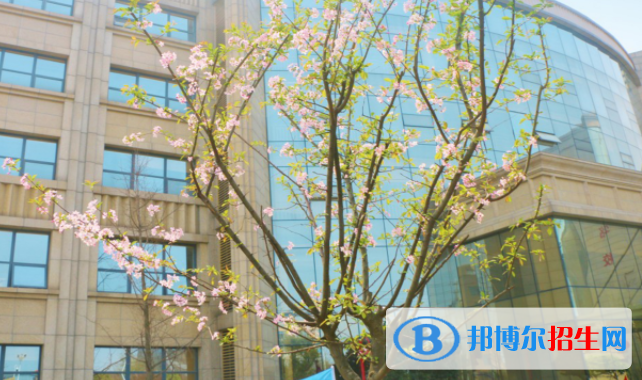 四川科华高级技工学校5