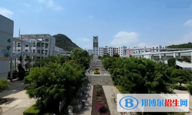 贵州兴义中学2019年报名条件、招生要求、招生对象