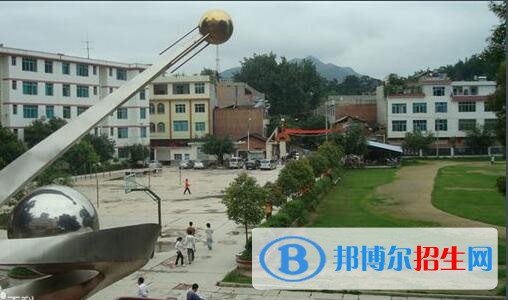 贵州望谟民族中学2019年招生计划