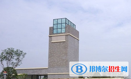 成都指南针职业技术学校4