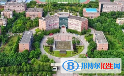 成都城市建设技工学校5