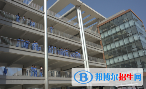 成都技师学院2