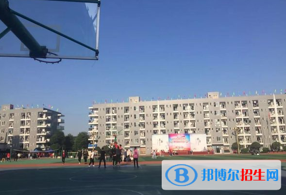 成都机电工程学校5