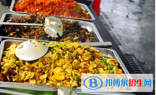沿河民族中学2020年宿舍条件