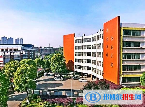 长沙中专生能参加高考吗