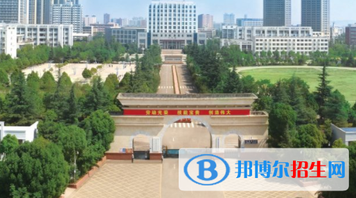 曲靖职业技术学院1