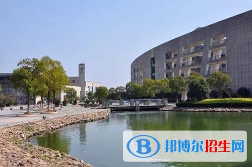 杭州万向职业技术学院五年制大专2019年报名条件、招生要求、招生对象