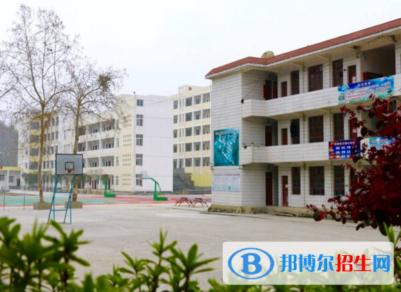 印江中等职业学校