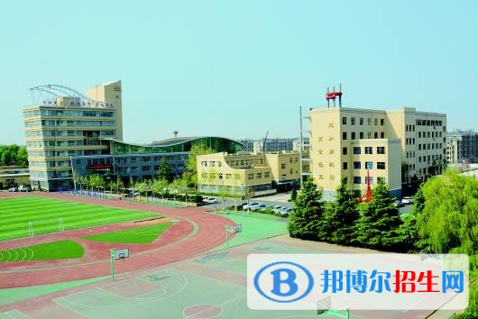 长沙男孩子中专学什么好