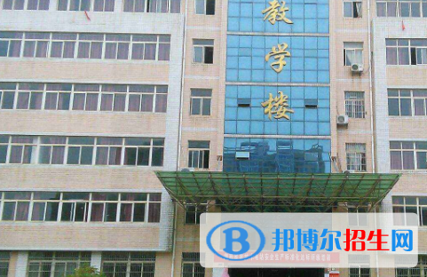 长沙没有初中毕业可以读中专学校吗