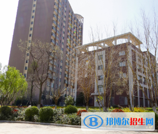 云南商务职业学院2