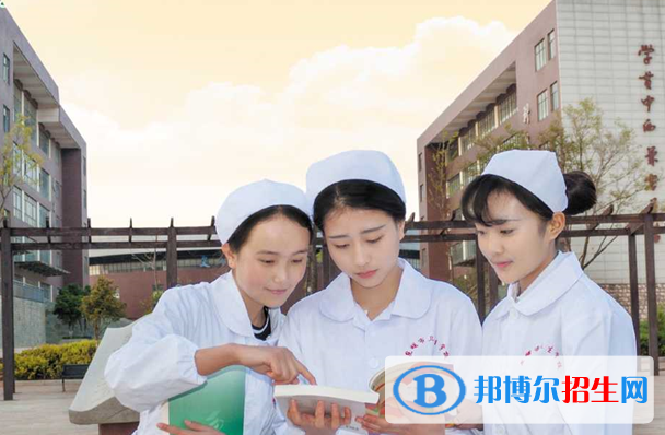 云南初中毕业生读哪个卫校