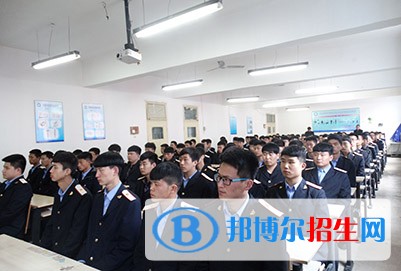 四川初中生可以学铁路学校吗