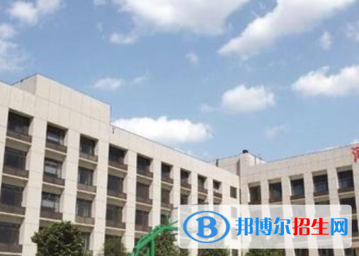 河北的卫校有哪几个专业