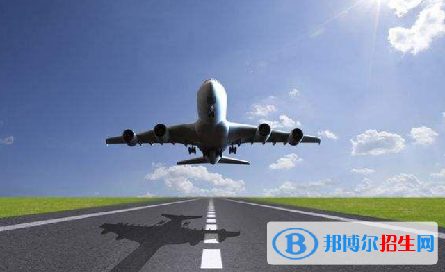 四川初中生女生读什么铁路学校好