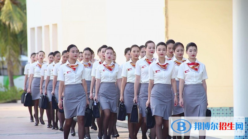 浙江女生学铁路学校有前途吗