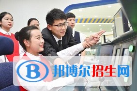 陕西初中生可以学铁路学校吗