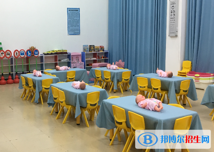 在幼师学校学什么专业好