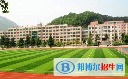 重庆的卫校跟普高区别是什么