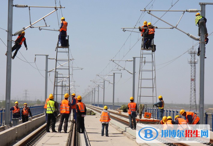 陕西初中生报什么铁路学校