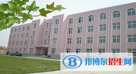河北的卫校第三年可以考大专吗