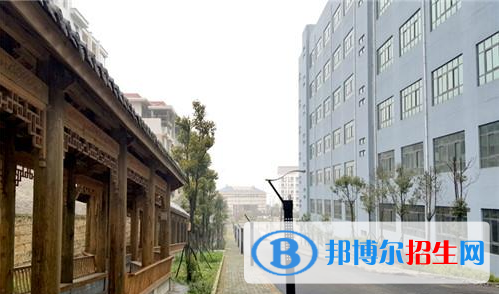 息烽中等职业学校2