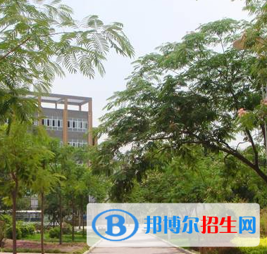 河南有哪些收铁路学校的大专