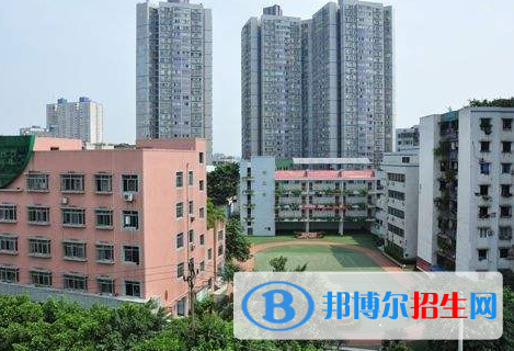 重庆的卫校哪个学校好