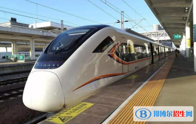 贵州初中生可以上什么铁路学校