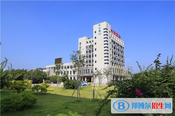 广西铁路学校理论包括什么