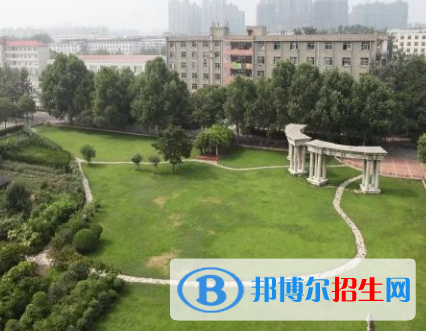 河南初中生能学铁路学校吗