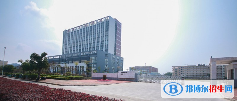 广西初中生可以考什么铁路学校