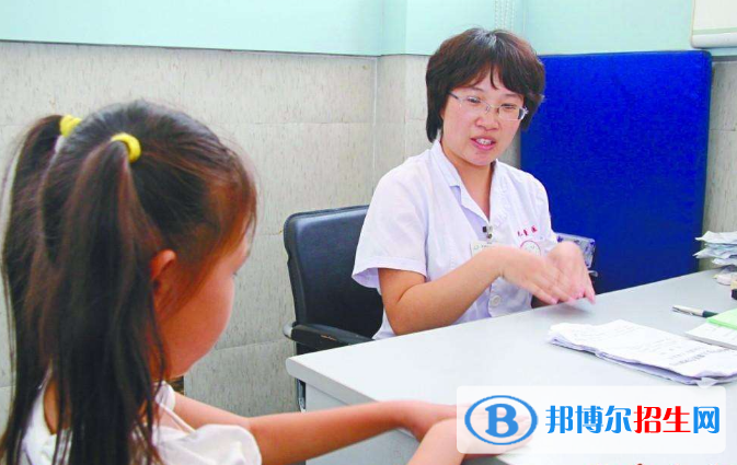 重庆的卫校如何升入大专