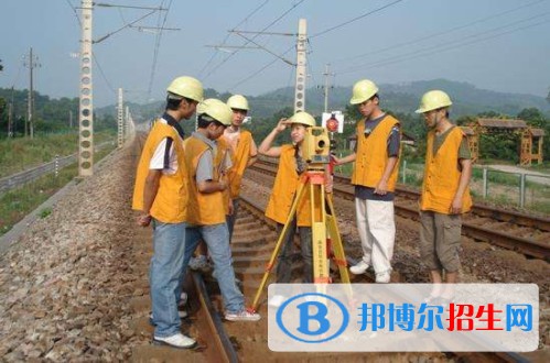 陕西读铁路学校能考大学吗