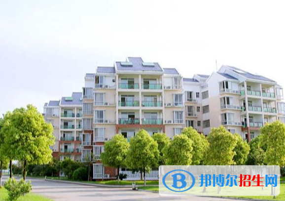 赣州华坚科技职业学校网站网址