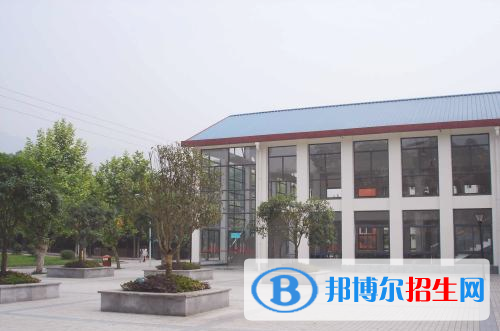 重庆2022年有哪些有卫校的大专院校