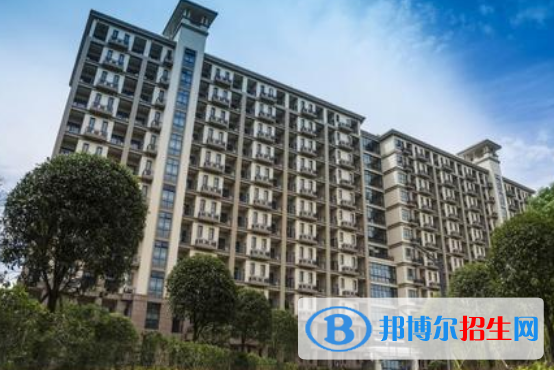 重庆2022年比较好的卫校大专学校