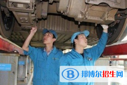 江西2020年女生适合铁路学校吗