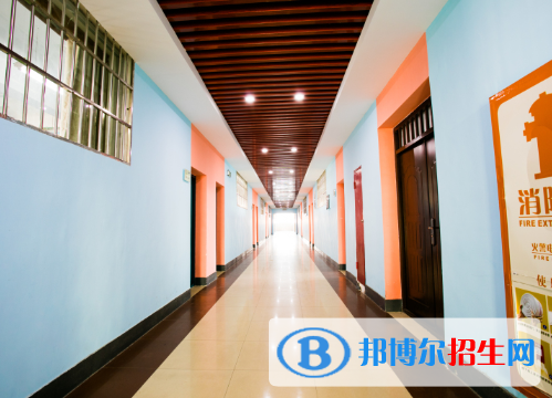 江西机械高级技工学校2020年招生办联系电话