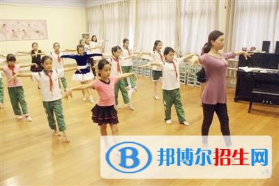 隆昌金成职业学校2020年报名条件、招生要求、招生对象