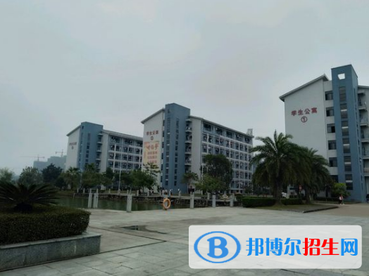 肇庆医学高等专科学校五年制大专网站网址