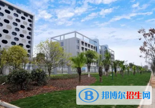 江西2020年初中生学铁路学校怎样