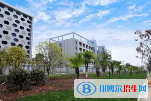 江西2020年初中生能上铁路学校吗