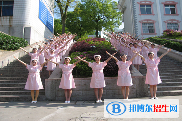 十堰医药卫生学校1