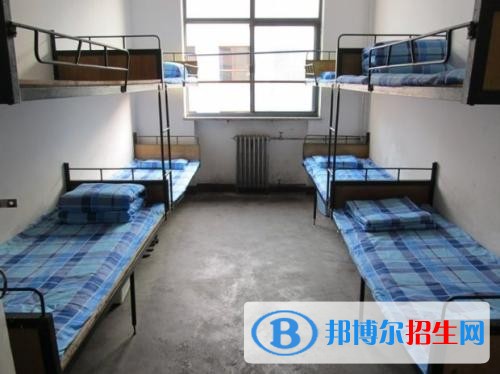 乐至县回澜职业中学2020年宿舍条件