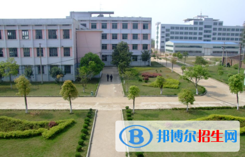 鹰潭应用工程学校网站网址
